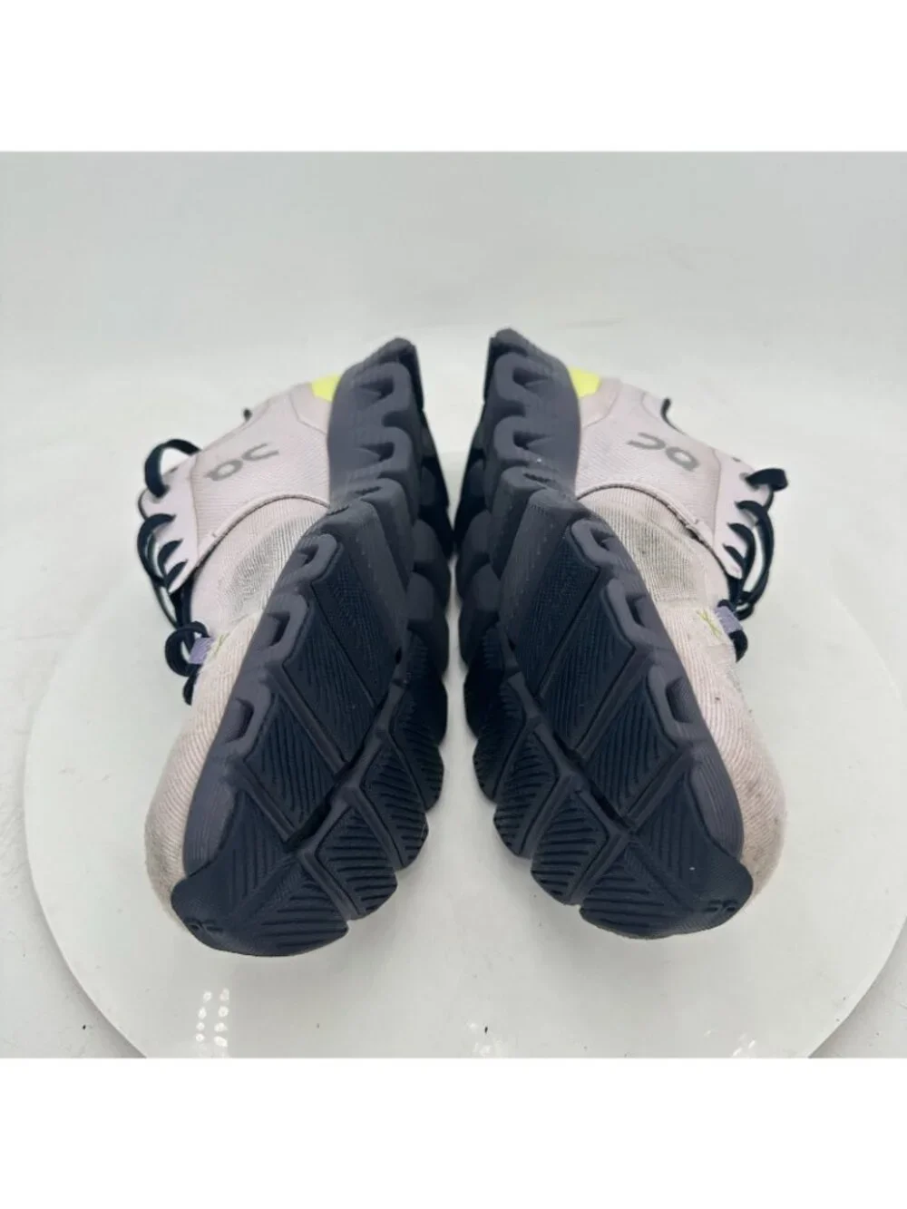 On Cloud X 3 Swiss Engineering Women Size 10 60.98098 Orchid Iron Running Shoes